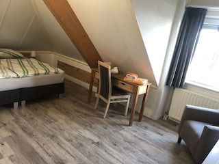 Boxspringbetten, je 90x200 cm 2 mal Foto 2