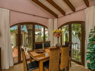 Villa Orba Características 26