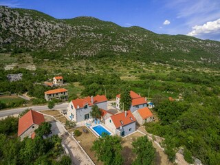Casa per le vacanze Rašćane Ambiente 25
