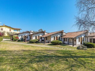 Appartement Soiano del Lago Buitenaudio-opname 12