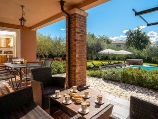 Villa Kastelir Buitenaudio-opname 7