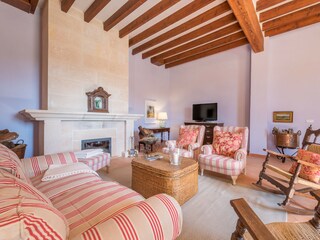 Villa Porreres Features 30