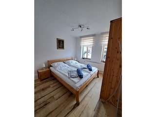 Schlafzimmer Hochparterre