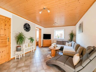 Apartment Roes Features 12