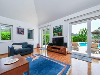 Villa Rašćane Características 16