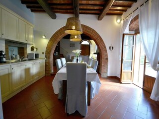 Villa Cortona Features 16