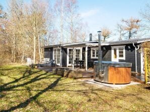 6 Personen Ferienhaus in Glesborg - Fjellerup Strand - image1