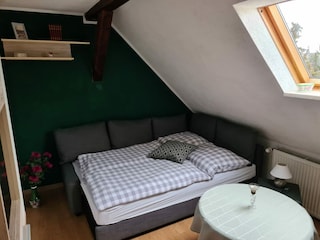 2. Schlafzimmer OG