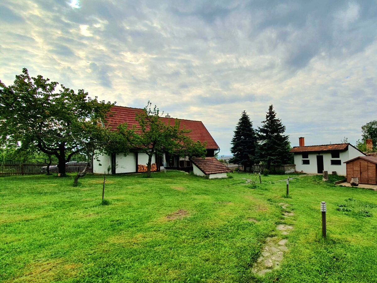 Cottage Litomerice Außenaufnahme 6