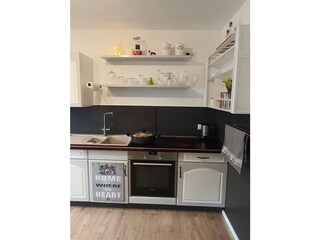 Küche mit Backofen, Ceranfeld