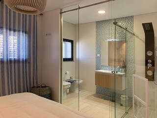 Badezimmer l