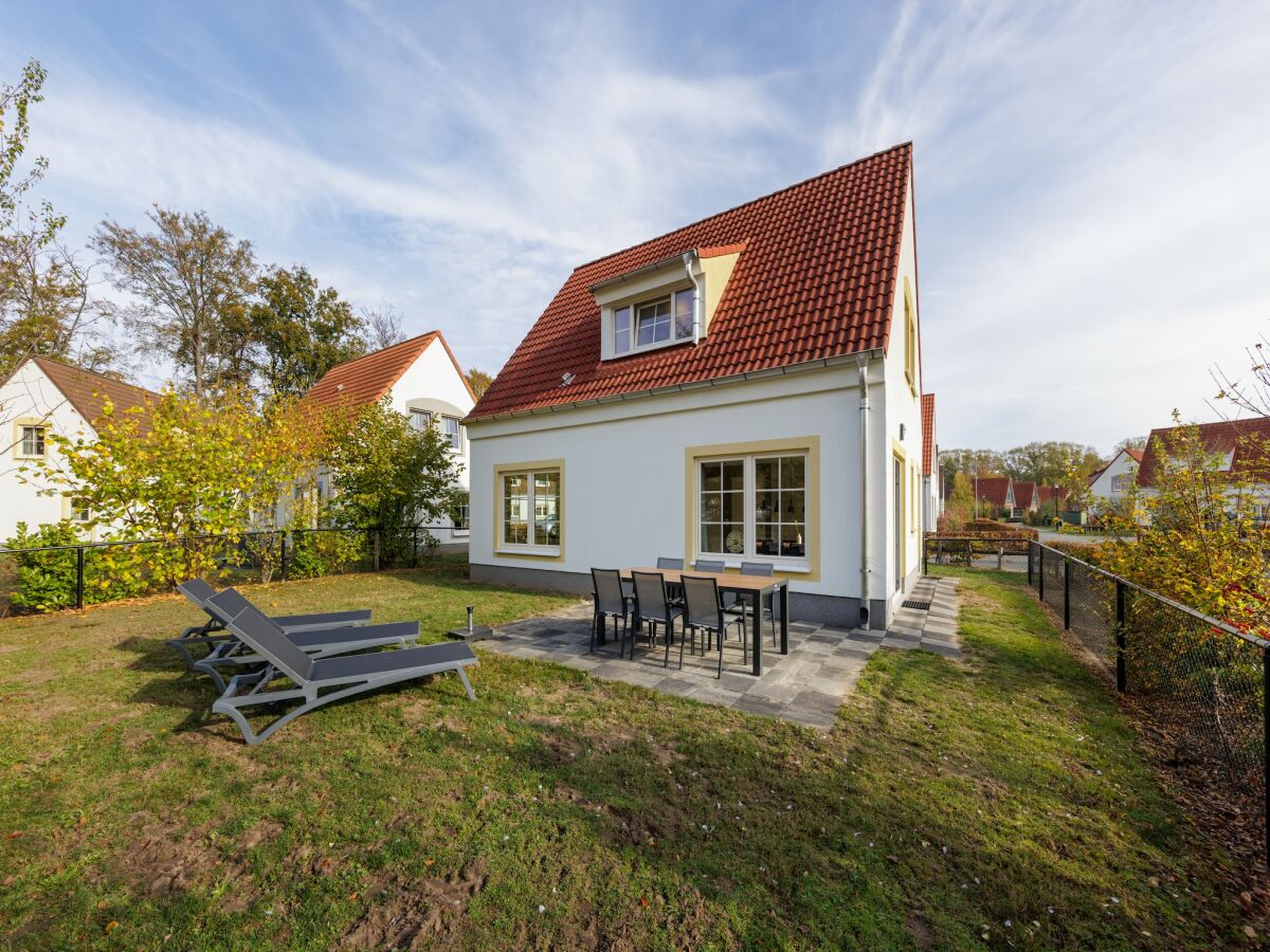 Ferienpark Malerischer Rückzugsort in einer Villa mit Haustieren
