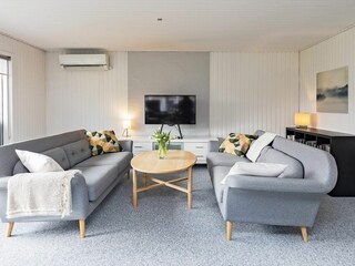 Ferienhaus Hou  12