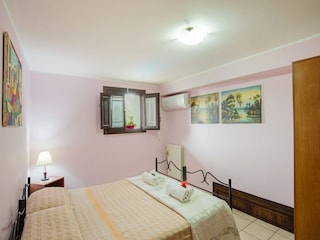 Villa Floridia Features 19