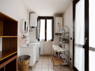 Villa Floridia Features 29