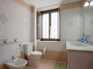 Villa Floridia Features 30