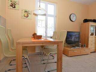 Esstisch im Wohnbereich