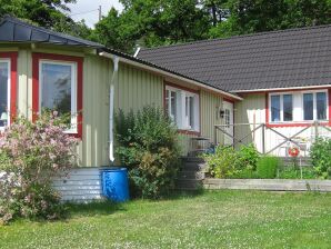 Holiday house 6 Personen Ferienhaus in SKÅ-By Traum - Adelsö - image1