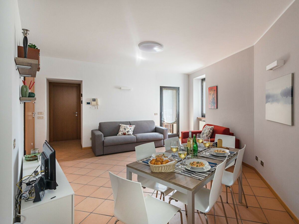 Apartment Gardone Riviera Ausstattung 1