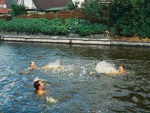 Ferienwohnung Direkt am Kanal - Emden - image1