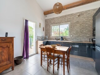 Holiday house Saint-André-de-Roquepertuis Features 13