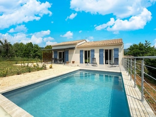 Holiday house Saint-André-de-Roquepertuis Outdoor Recording 1