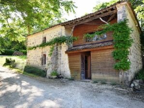 Holiday house Rustikales Schloss in Bon-Encontre mit Terrasse - Bourg-de-Visa - image1