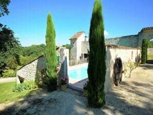 Château rustique avec piscine et vue près d'Agen - Bourg-de-Visa - image1