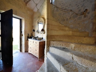 Castle Bourg-de-Visa Features 14