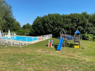 Vakantiepark Saint-Léonard-de-Noblat Buitenaudio-opname 8