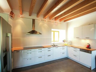 Holiday park Saint-Léonard-de-Noblat Features 24