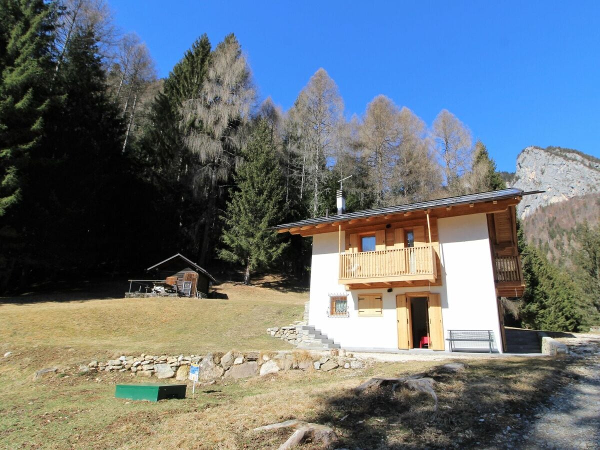 Holiday house Domegge di Cadore Outdoor Recording 1