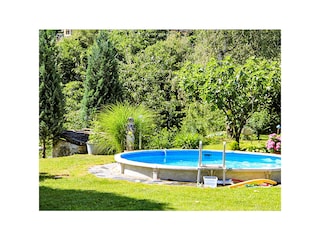 Pool mit ca. 4,65 m Durchmesser in Mitbenutzung