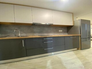 Roulotte Drage, Adria Équipement 12