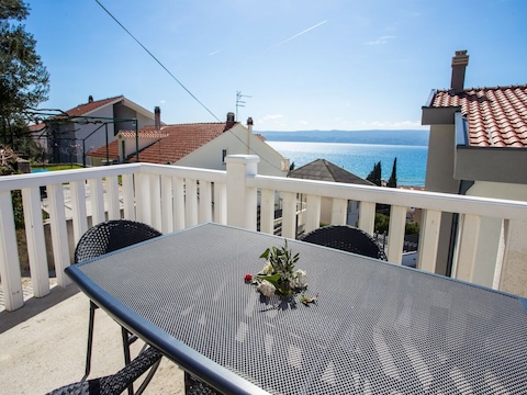 Apartments Magdales - Two Bedroom Apartment with Balcony A1