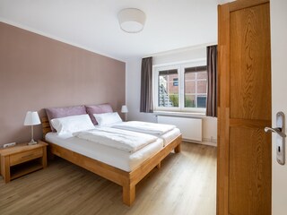 Schlafzimmer mit Verdunkelungsmöglichkeit