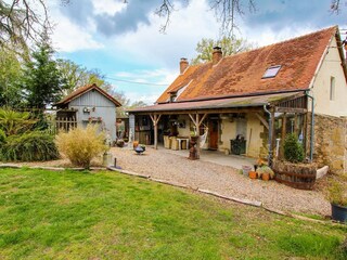 Maison de vacances Tronget Enregistrement extérieur 9