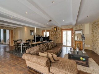 Schloss La Pomarède Ausstattung 10