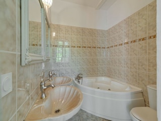 Schloss La Pomarède Ausstattung 30