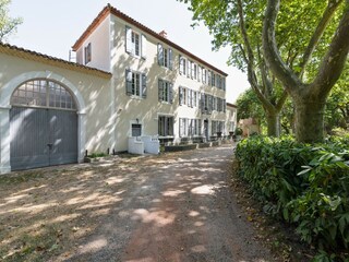Schloss La Pomarède Außenaufnahme 4