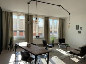 Appartement met balkon in het hart van Herentals - Geel - image1