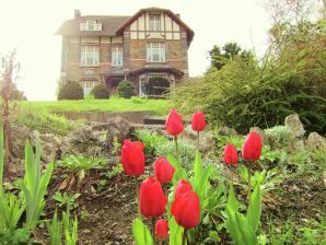 Holiday house A beautiful Belle Epoque villa in the heart of Hamoir - Hamoir - image1