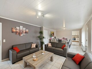Apartment Robertville Ausstattung 17
