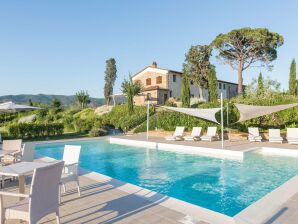 Maison de vacances atypique avec piscine à Florence, Toscane - Vinci - image1