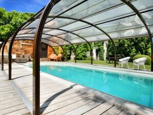 Holiday house Magnificent Holiday Home in Baronville with Heated Pool & Billiards - Beauraing - image1