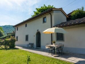 Ferienhaus Spektakuläre Ferienwohnung in Dicomano mit Swimmingpool - Dicomano - image1