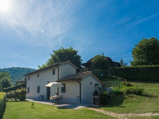 Vakantiehuis Dicomano Buitenaudio-opname 9