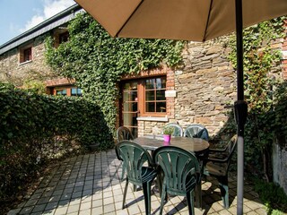 Apartment Bouillon Outdoor Recording 3