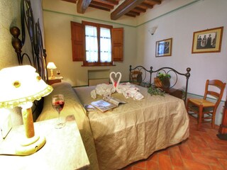 Farmhouse Riccio Features 32