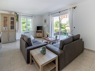 Villa Saint-Ost Features 29